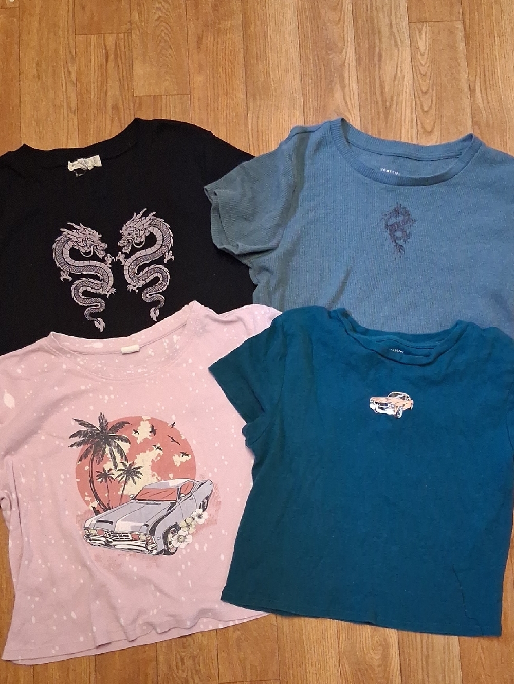 Womems Graphic Crop Tee Pack - Pink, Black, Blue, Teal Shirts